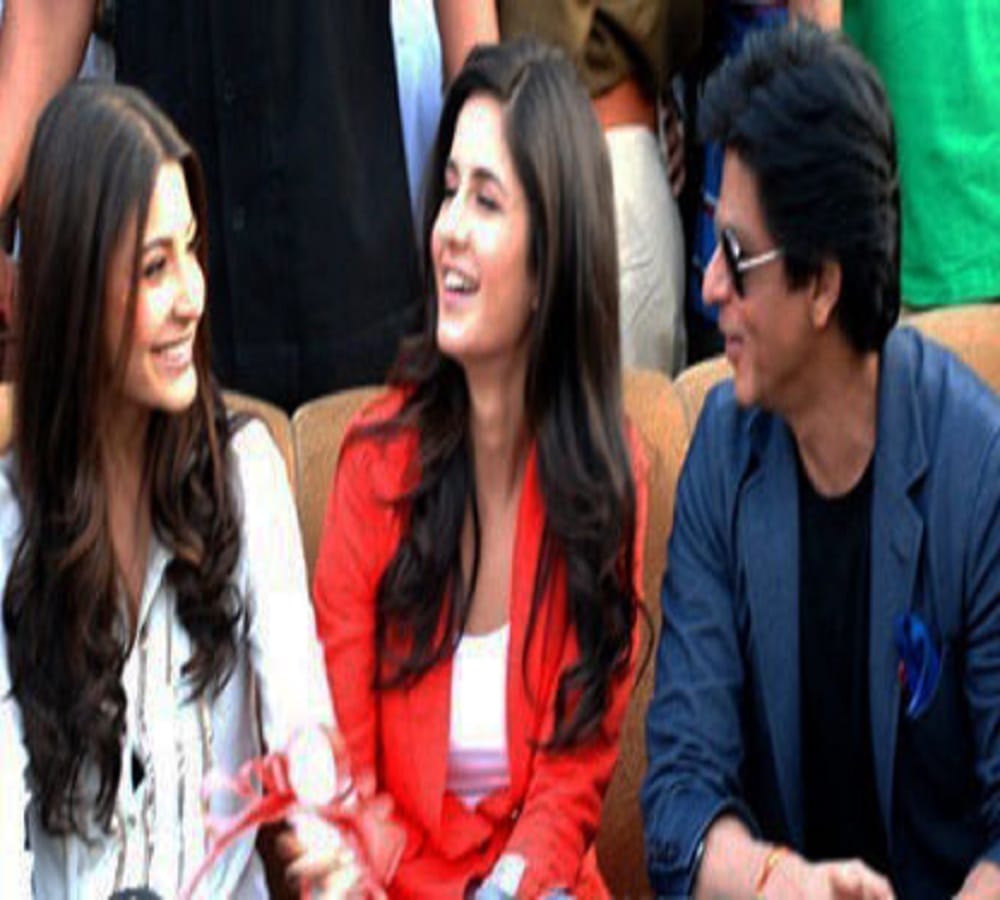  shahrukh had introduced two flop film on 26 october but shahid film hit 