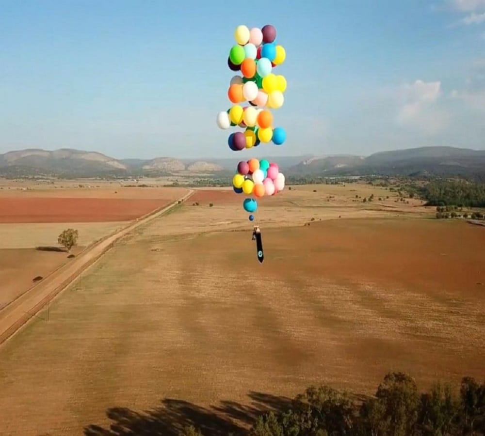 Man taken Idea from the Hollywood movie then made this Flying Chair