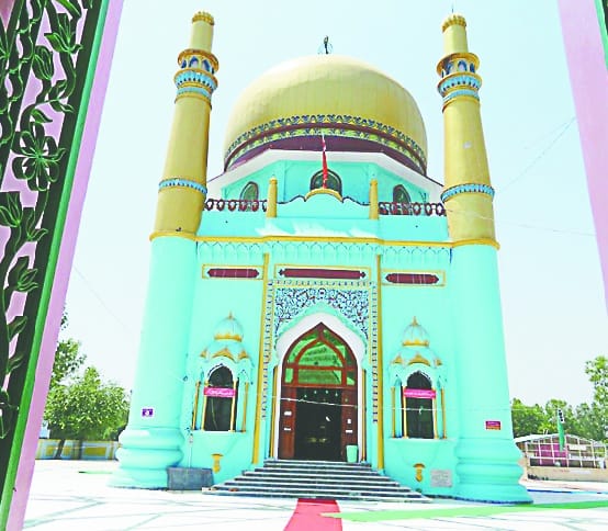 ‘ हिंदू-मुस्लिम एक ही थाली में खाएं, ऐसा हिंदुस्तान बना दे ’