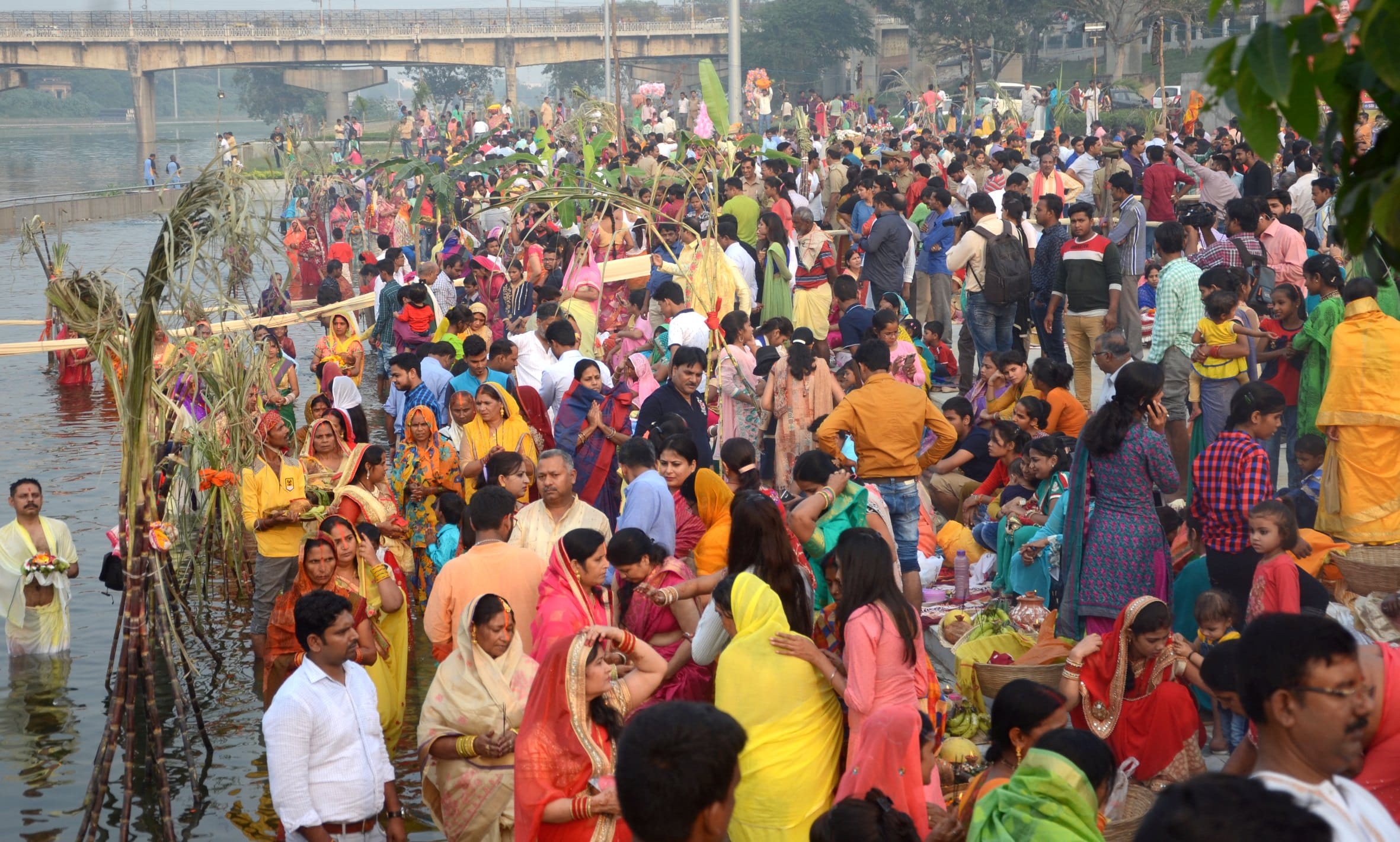 chhat festival in lucknow