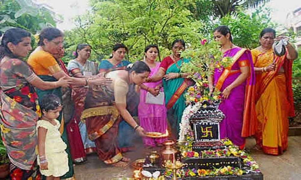 tulsi vivah on 31 october 2017 dev pravodhani ekadashi all the auspicious work from this day