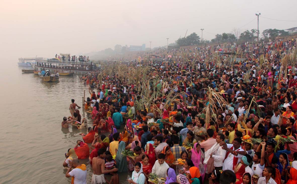 panoramic visuals will be seen on ganga ghat in kashi on the  occasion of chhath puja