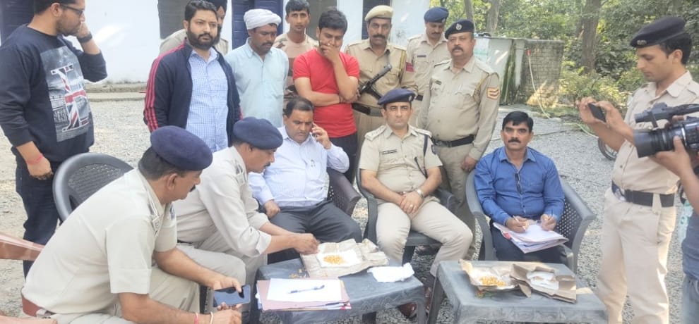 2.8 kilogram gold jewellery seized by sirmour police