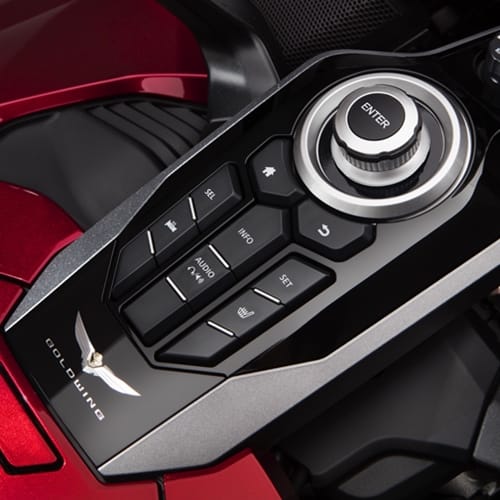 Updated Version of Honda Gold Wing comes with reverse gear and Apple CarPlay