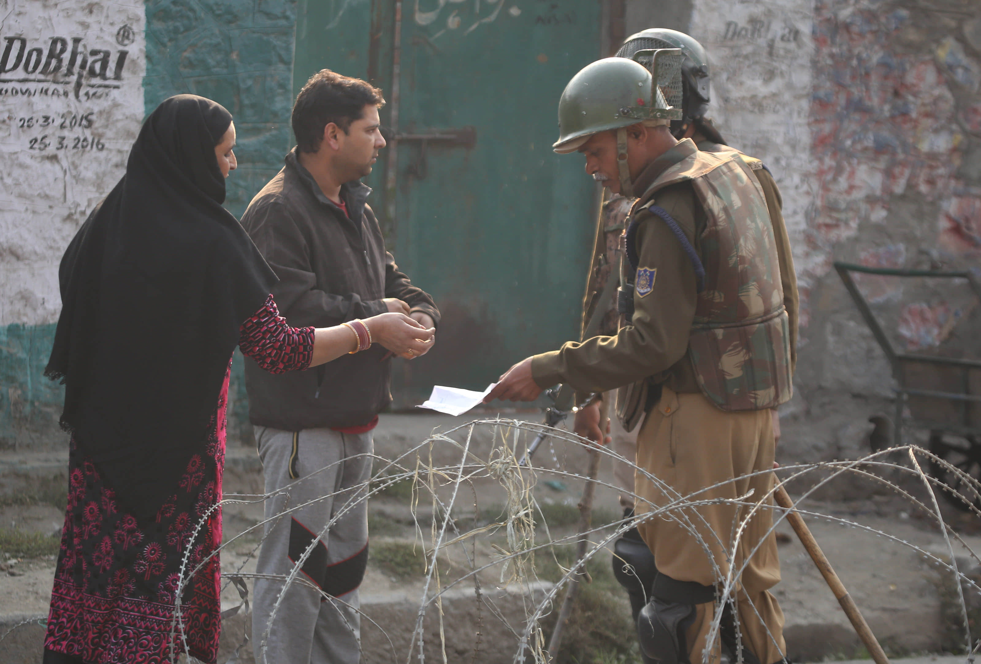 SEE PICS OF BLACK DAY IN JAMMU KASHMIR 