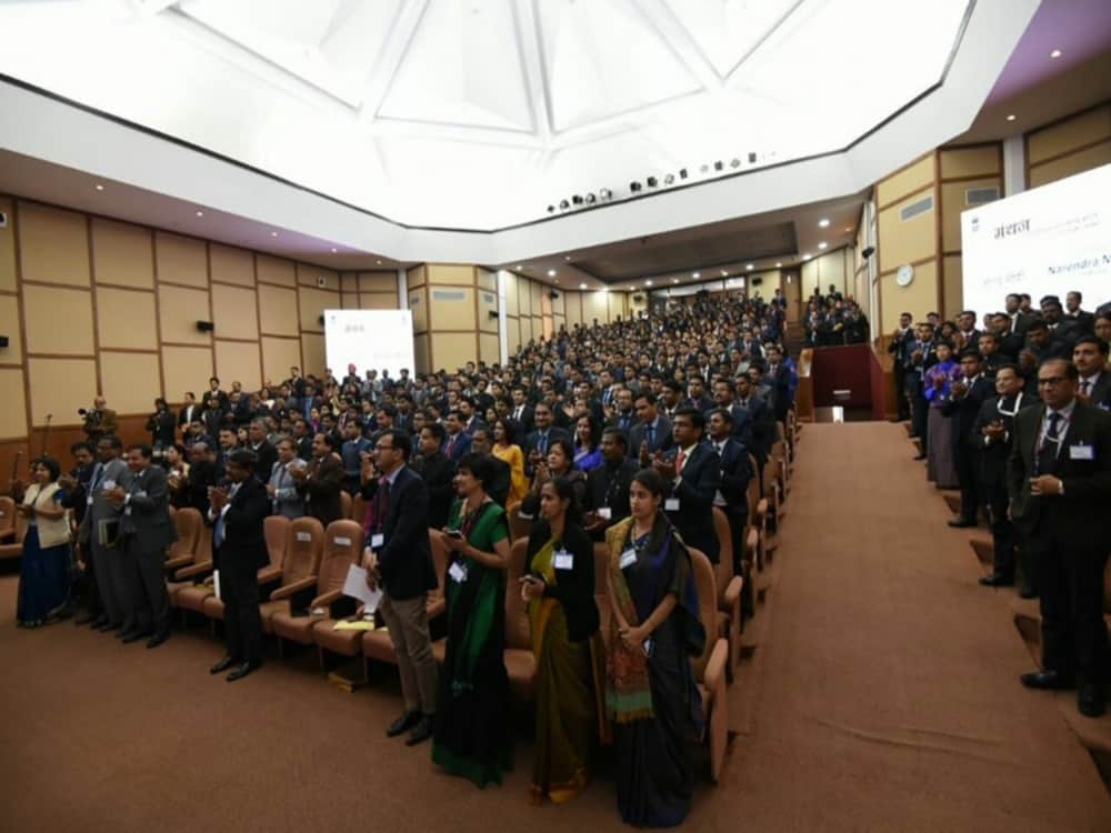 prime minister modi talk with trainee ias in lbs academy mussoorie