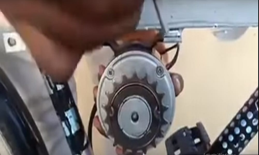 Assemble motorcycle via bicycle at home in few bugs