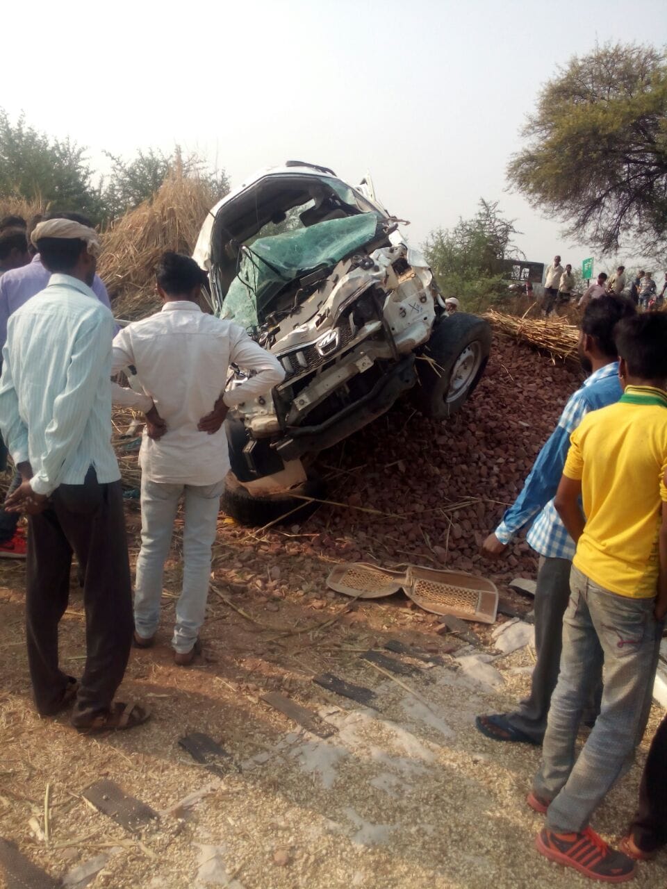 In a road accident three youths killed and six injured in rajasthan