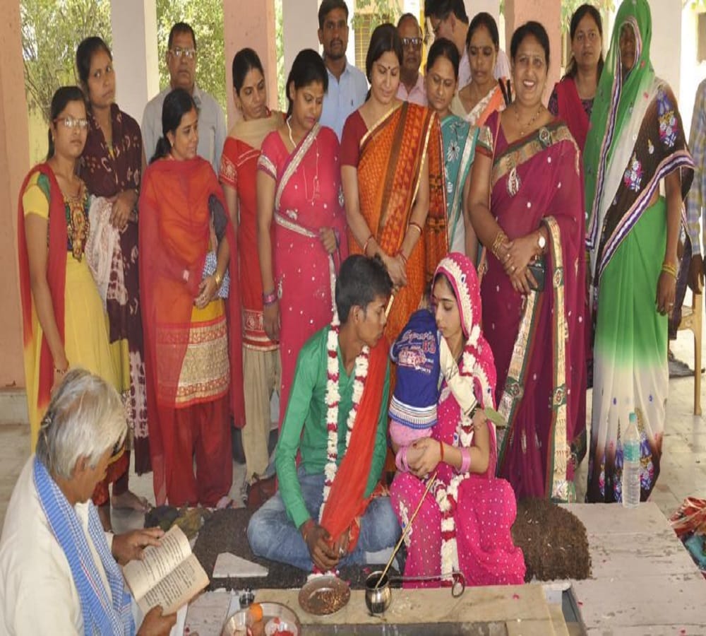 Mother in age of fifteen than wife at eighteen
