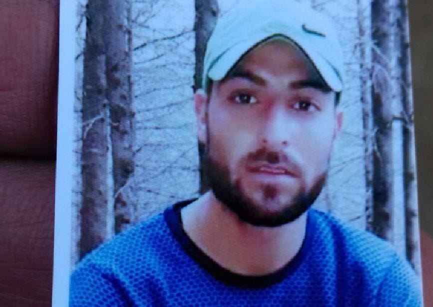JAMMU KASHMIR POLICEMAN QUIT HIS JOB AND JOIN LET