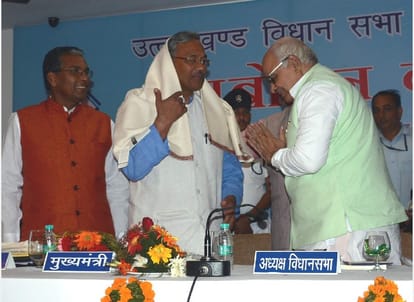 chief minister trivendra singh rawat give tips to mla behaviour