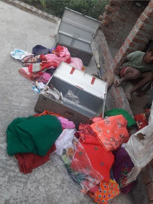 घर में घुसकर हजारों के जेवर उड़ा ले गए चोर