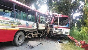 do dipo ki basen bhidinm, 40 ghayal 