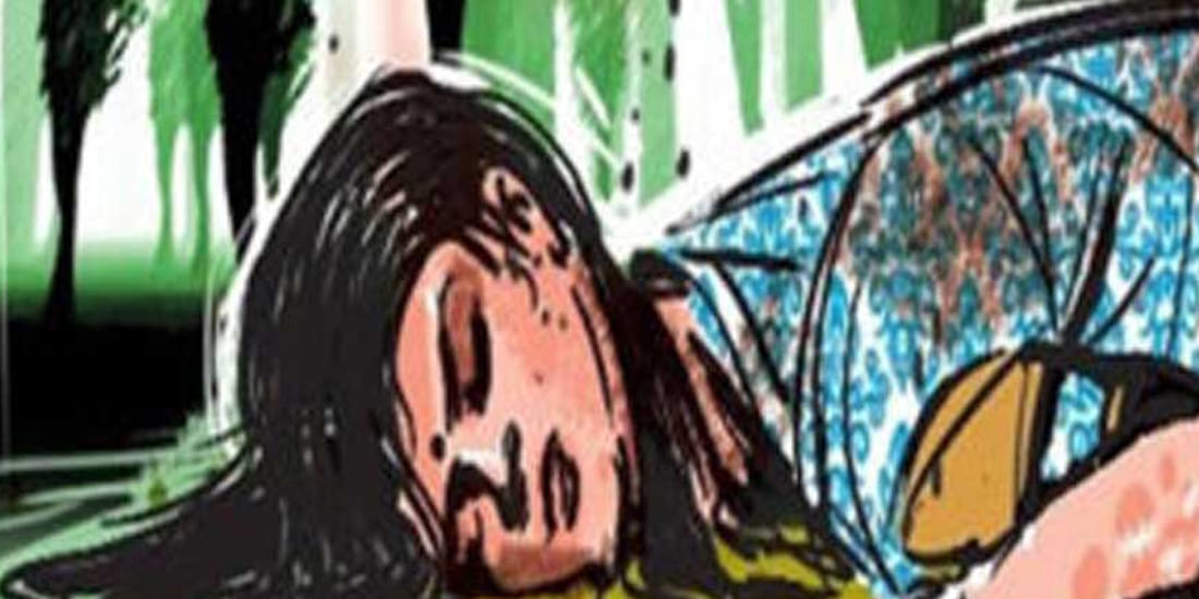 body of a pregnant lady found in bushes 