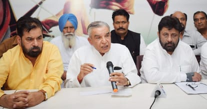 Pawan Kumar bansal on Kirron kher and Sanjay Tondon