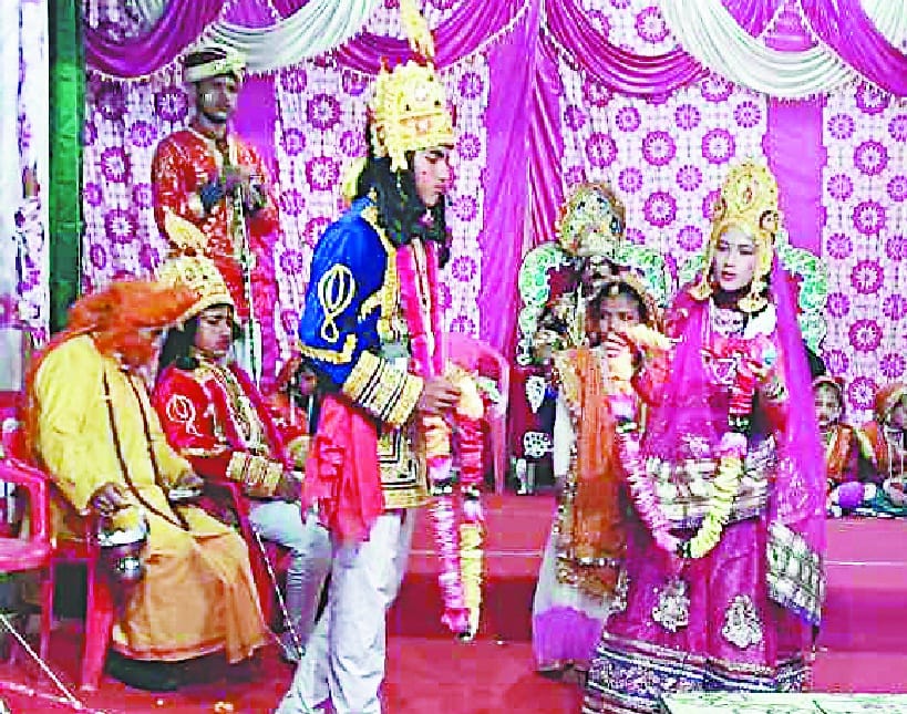 Ram Barat set out in Kapkot