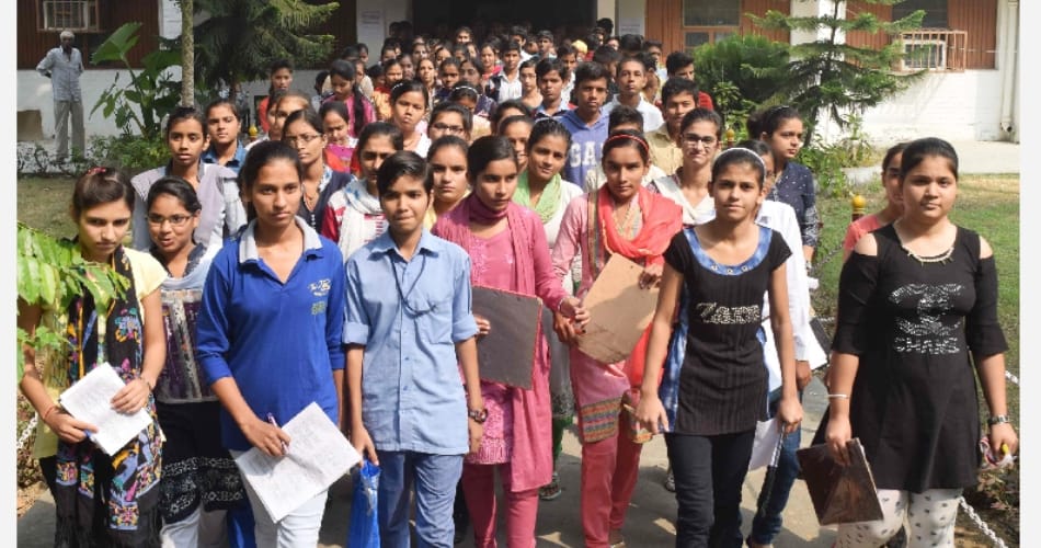 atul maheshwari scholarship : apply online till 31 august