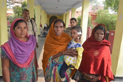 girl children meet to their grandmother in sitapur.