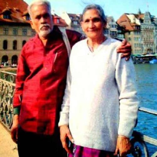 as to complete his dream tea shop owner of Kerala visited seventeen countries with his wife 