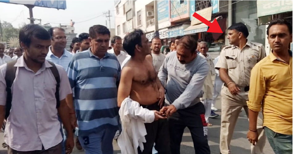 Doctor assaulted, paraded for ‘molesting’ woman patient