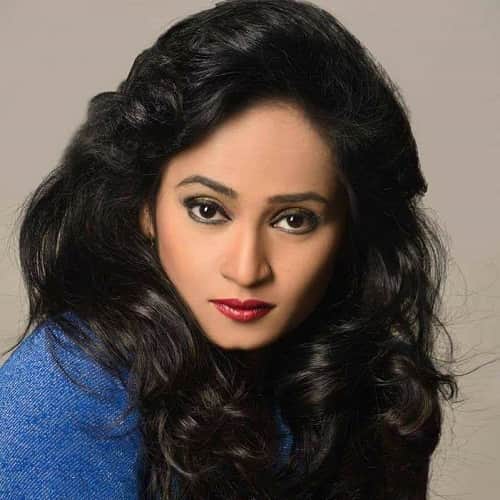 marathi actress harshali revealed her casting couch that how big producer and politician invited