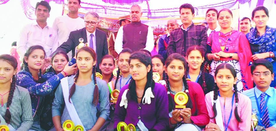 देश की दशा व दिशा बदल सकते हैं युवा: राज्यपाल