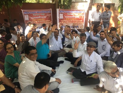 8911 doctors submitted their resignation to the government 