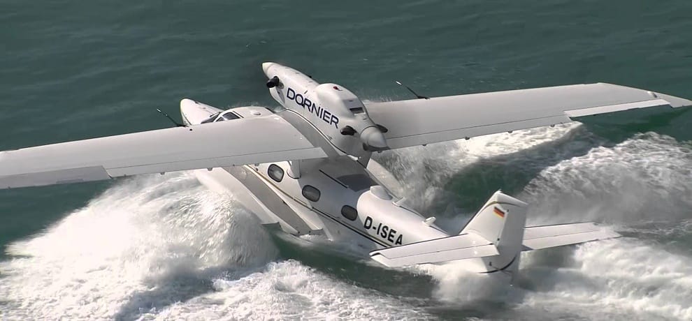 Russian and Japanese firms interests in supplying amphibious planes says Nitin Gadkari 
