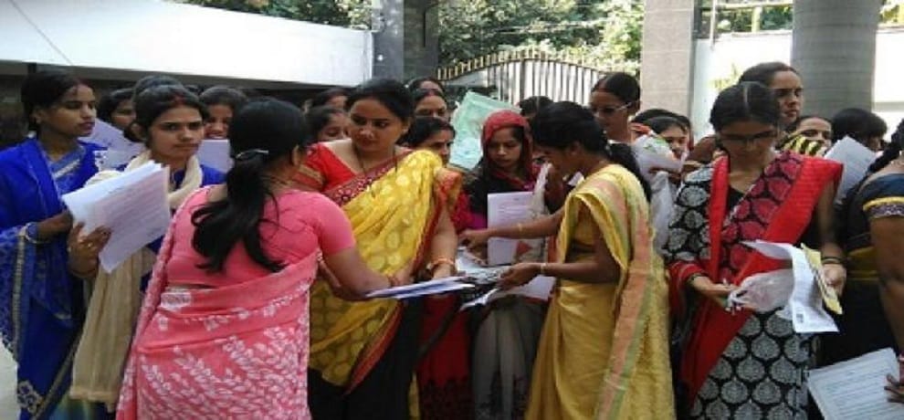 Tet Exam cancelled at gorakhpur due CAA Protest