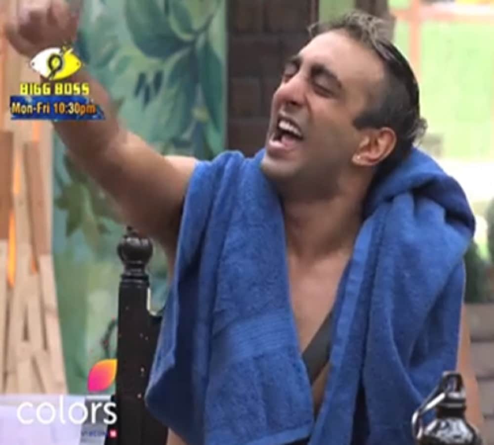 Bigg boss is akaash dadlani calling gay to priyank  
