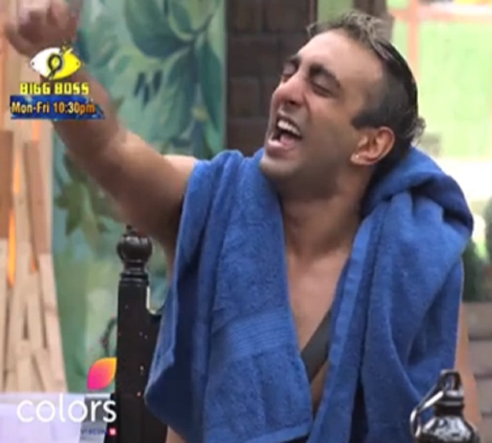 Bigg boss is akaash dadlani calling gay to priyank  