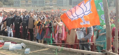 In Gujarat, the BJP has expressed confidence in the existing legislators, one ticket canceled