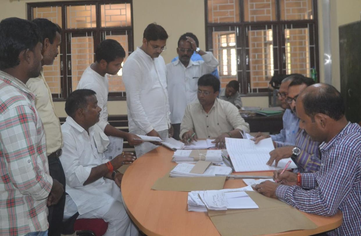 Azamgarh's highest nomination paper sold in the area