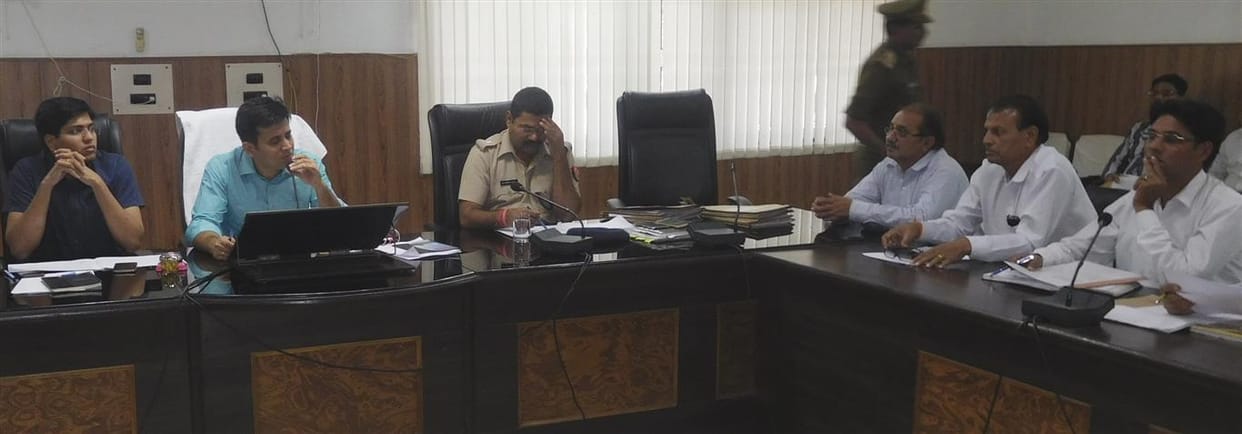 Take strong action on electricity theft in guest houses
