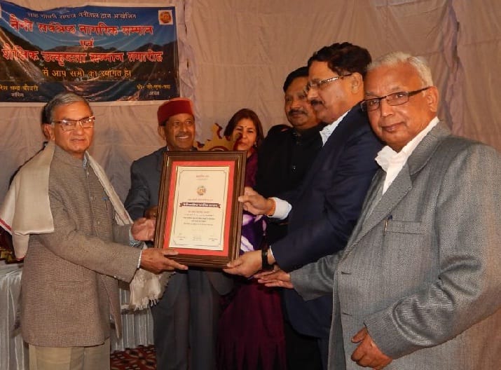 Five Voters Awarded for Noteworthy Services, including Buttrohi