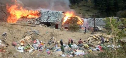 26 house on fire in balichowki of mandi himachal