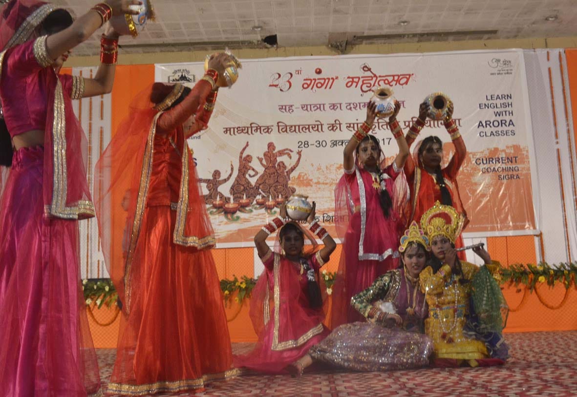 artists performances on the stage of ganga festival in varanasi