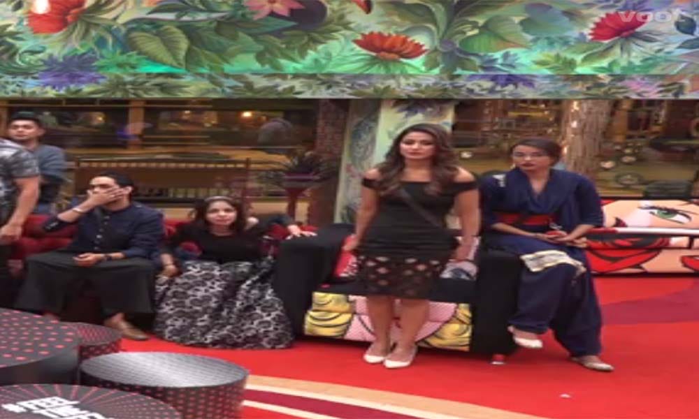 bigg boss contestant and tv actress hina khan feeling uncomfortable with black outfit