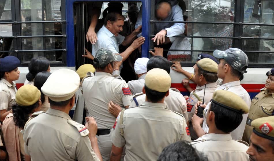 jantar mantar got completely silenced on the orders of ngt