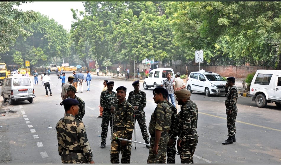 flashback 2017: these heritage came in limelight due to several disputes, once were delhis identity