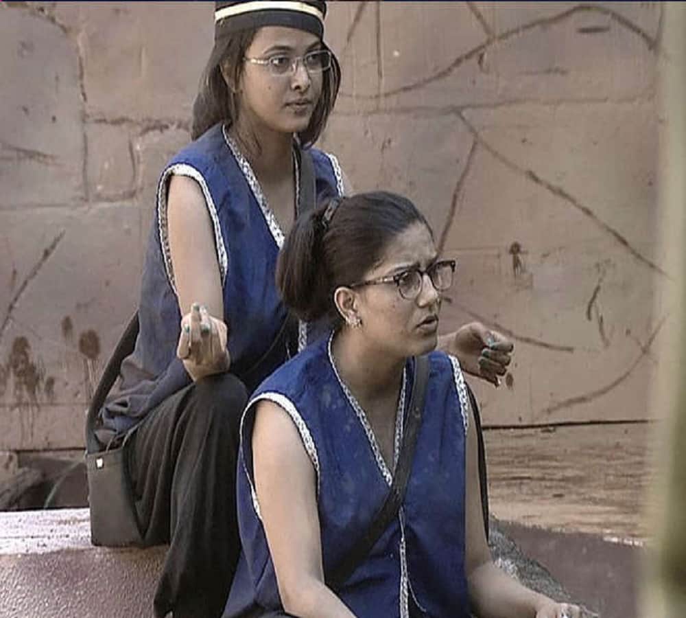 know how can be a daughter of a peon reaches in bigg boss 11