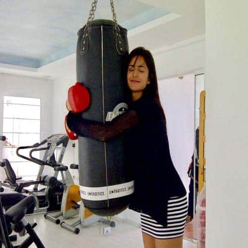 watch video when actress katrina kaif turns fitness trainer for alia bhatt