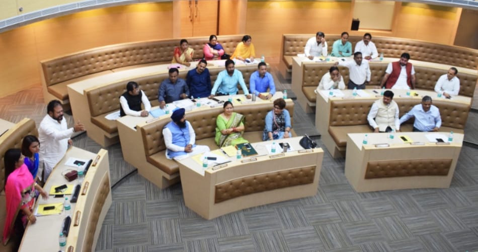 MC House Meeting, Congress raised many questions on Lions company