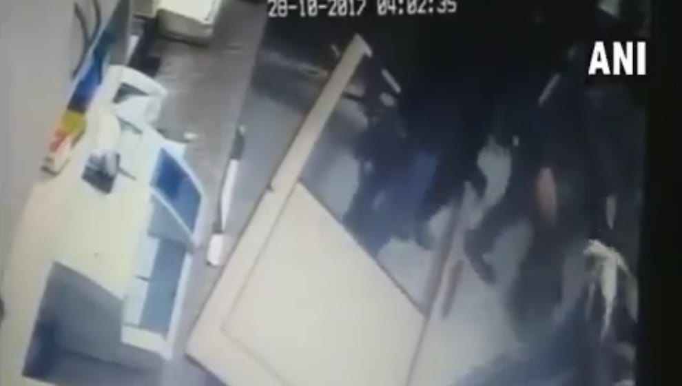  Two groups of Nigerian nationals clash with each other at a private nursing home in Delhi