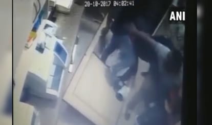 Two groups of Nigerian nationals clash with each other at a private nursing home in Delhi