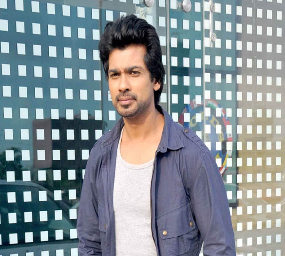 Nikhil Dwivedi birthday special know unknown facts about   him