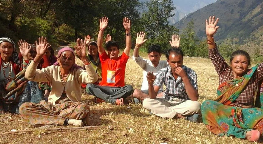 Gram Panchayat's open meeting boycott