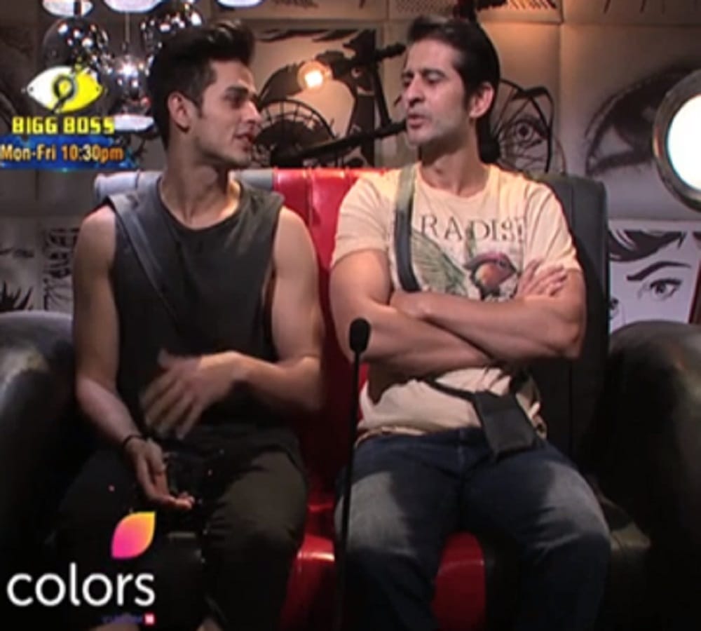 bigg boss 11 puneesh sharma will convenience to hina to save himself