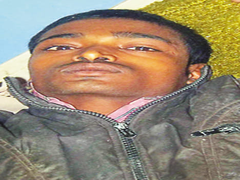 Crooks shot dead when they failed in loot
