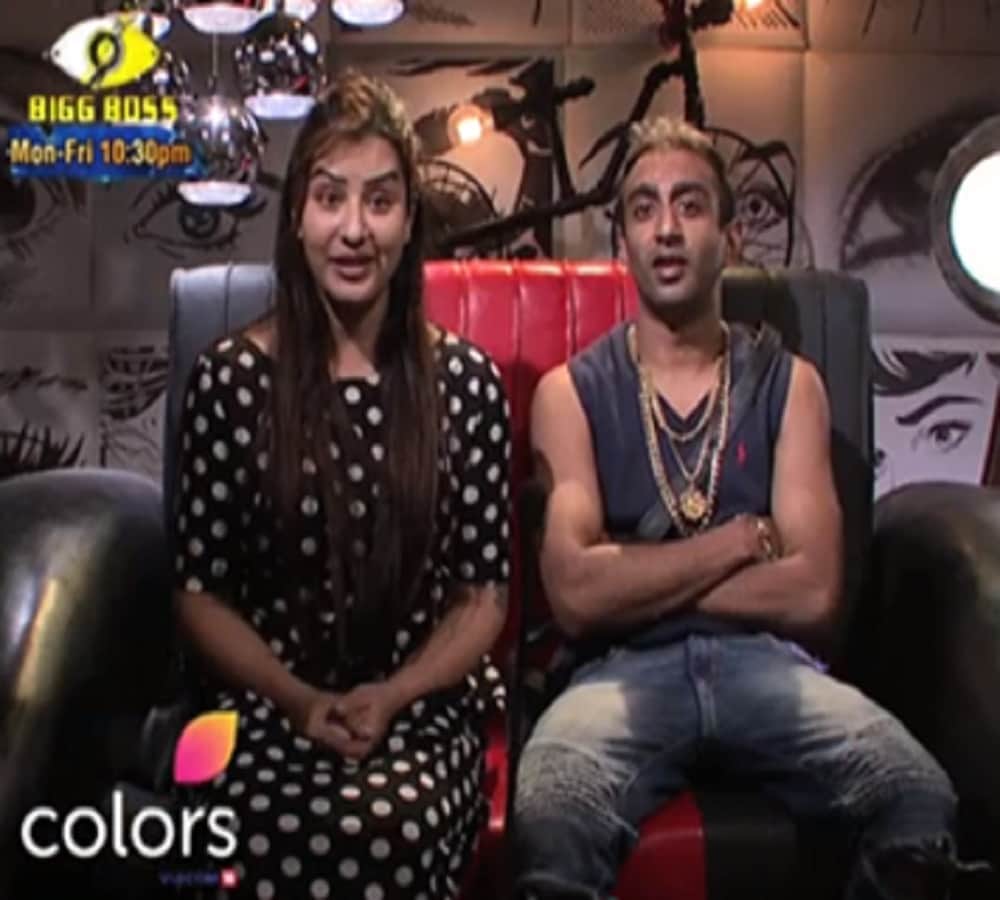 bigg boss 11 puneesh sharma will convenience to hina to save himself